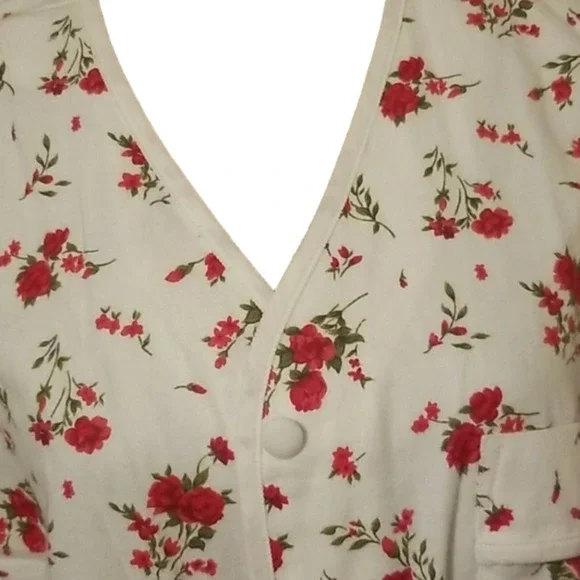 VICTORIA Secret Pajama Top - Picture 4 of 7